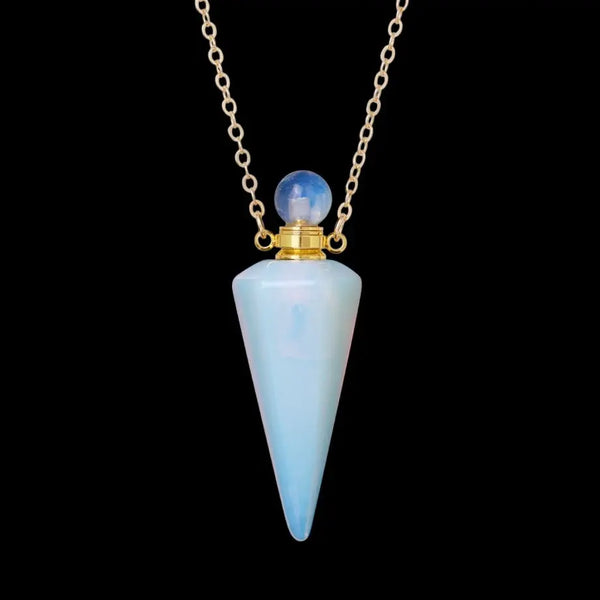 Collier en or avec bouteille de parfum en pierre d'opale