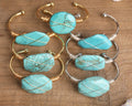 Bracelets tendance à lignes dorées en turquoises