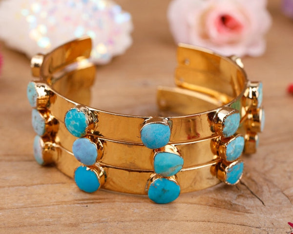 Bracelet Classique en Perles de Turquoise Bleue et Or